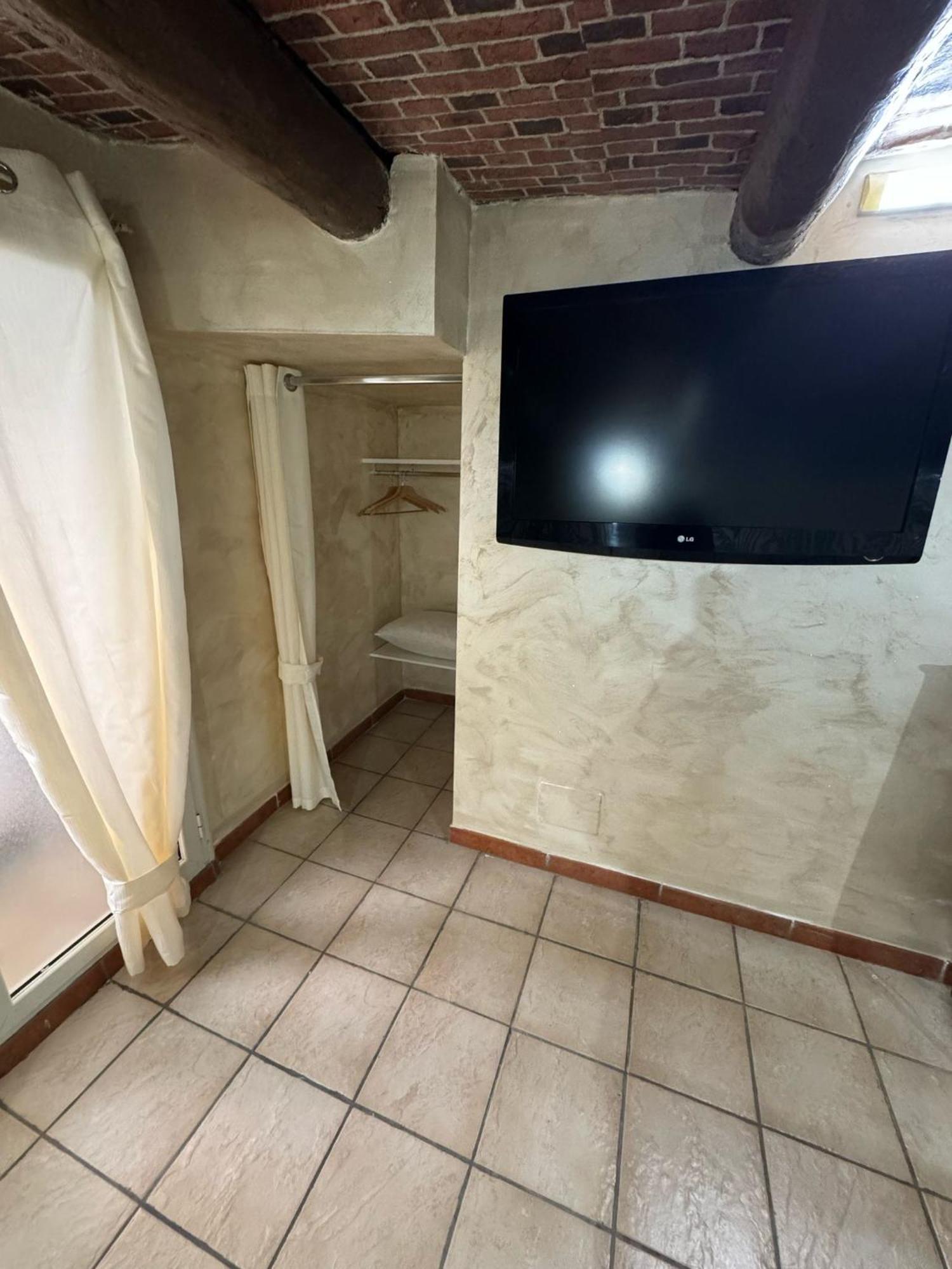 Super Nice Studio Flat Naples Luaran gambar